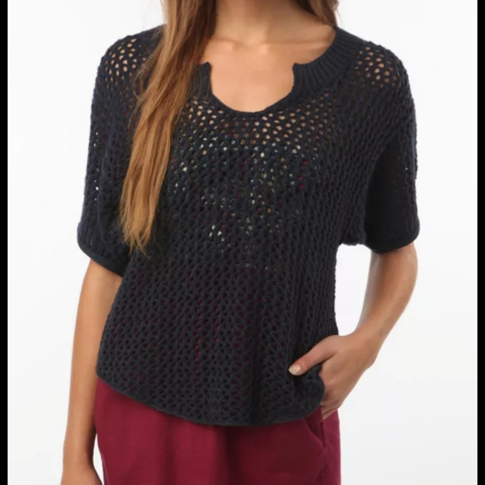 VASIA URBAN OUTFITTERS sweater.      #3835